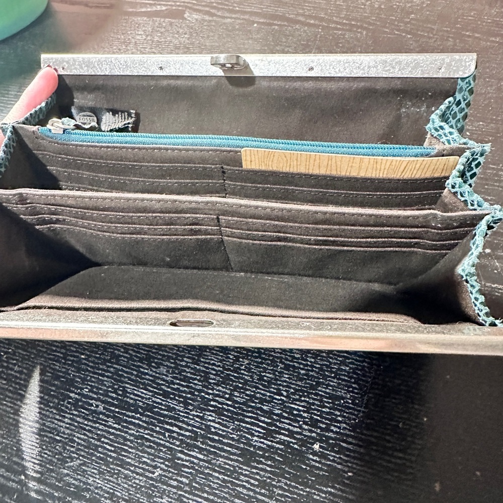 Fossil Forrest Green Python Snake Embossed Clutch… - image 8